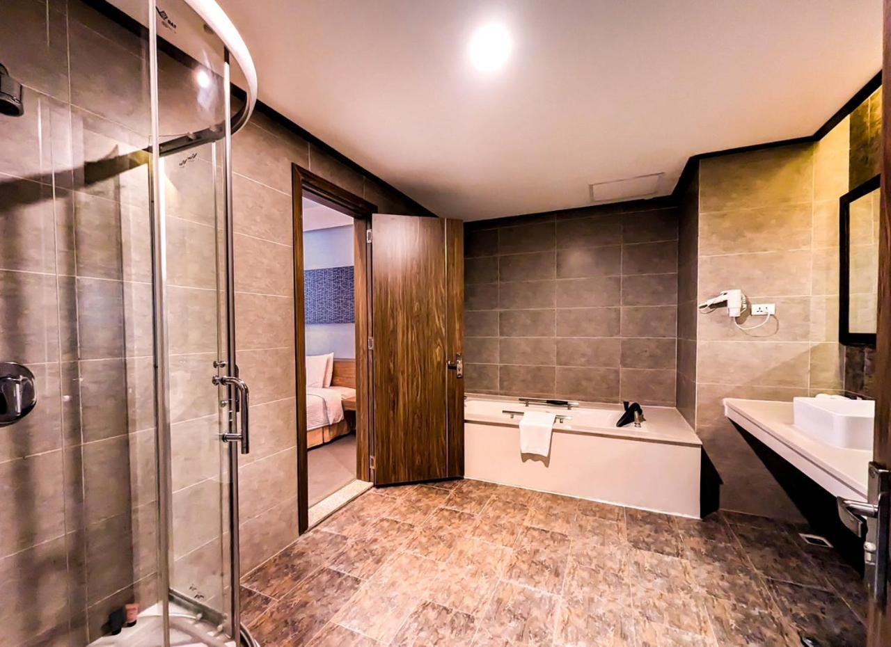Muong Thanh Grand Xa La Hotel Hanoï Extérieur photo