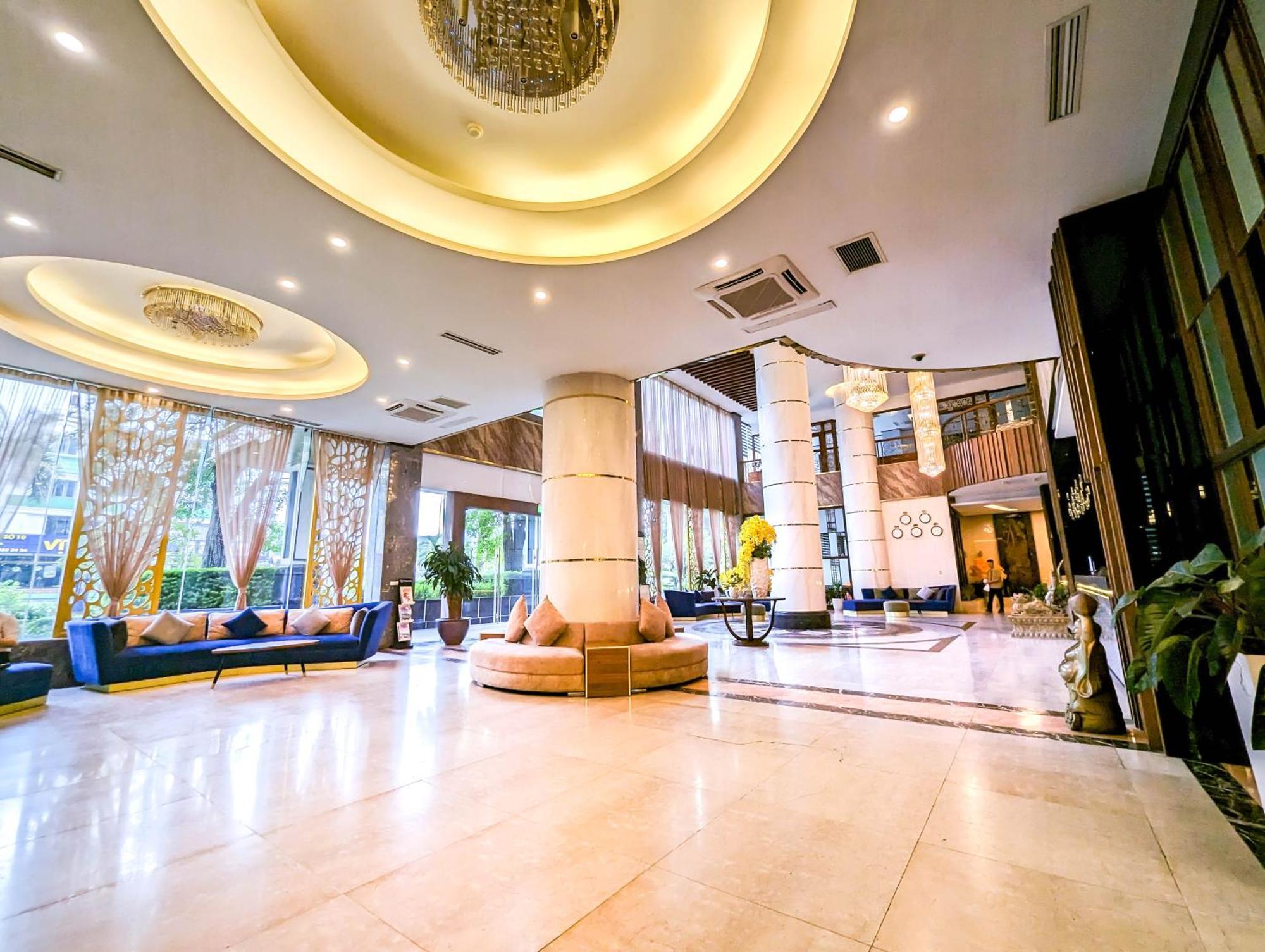 Muong Thanh Grand Xa La Hotel Hanoï Extérieur photo