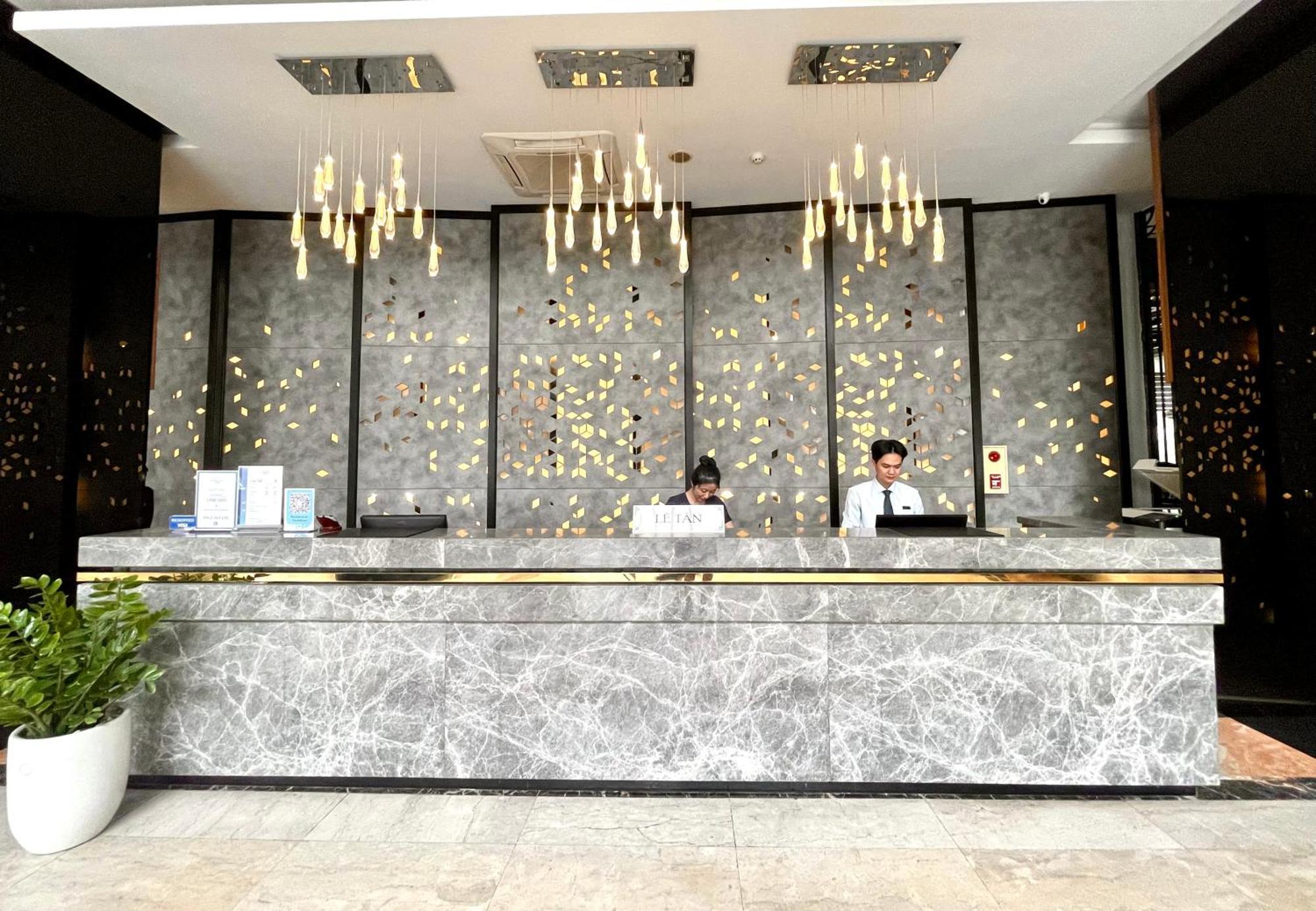 Muong Thanh Grand Xa La Hotel Hanoï Extérieur photo